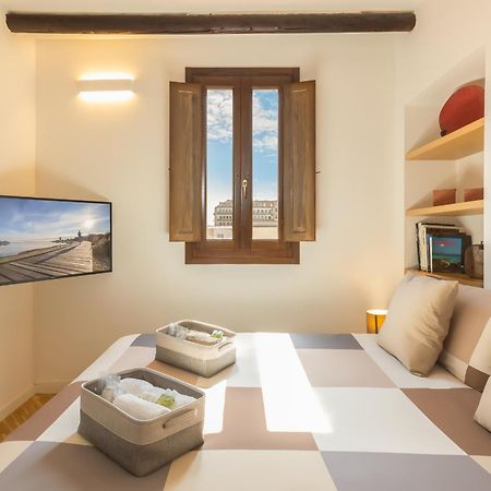 Suite "Le Vele" In The Heart Of The City Cagliari Exterior foto