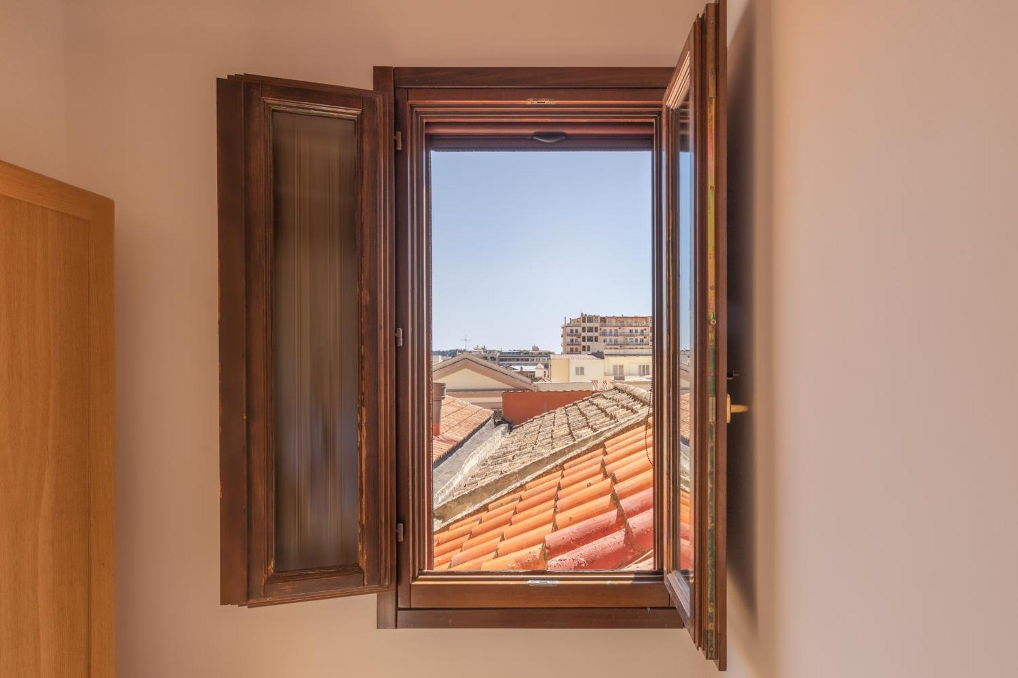 Suite "Le Vele" In The Heart Of The City Cagliari Exterior foto